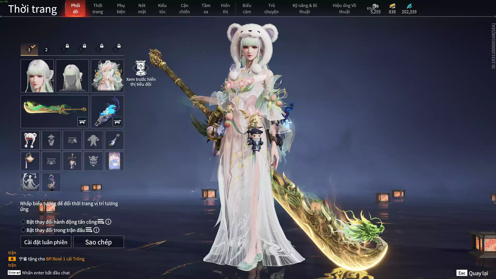 Ảnh 9 Vũ khí đỏ, 9 Trang phục đỏ, 3 Phụ kiện hóa hình và hơn thế, nhấn xem chi tiết bên trong